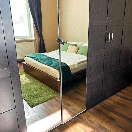Spacious City Centre Apartment براتسيلافا المظهر الخارجي الصورة